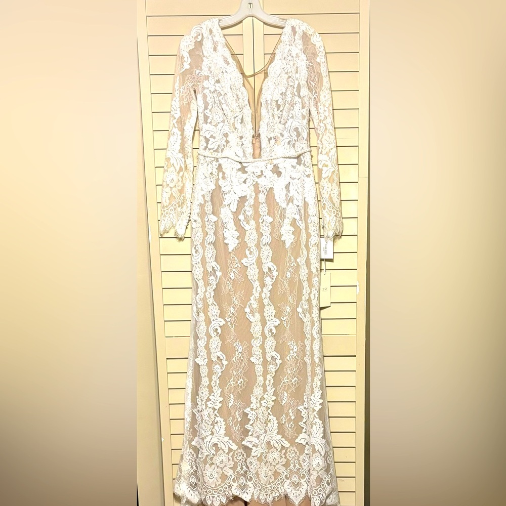 Wedding dress never worn